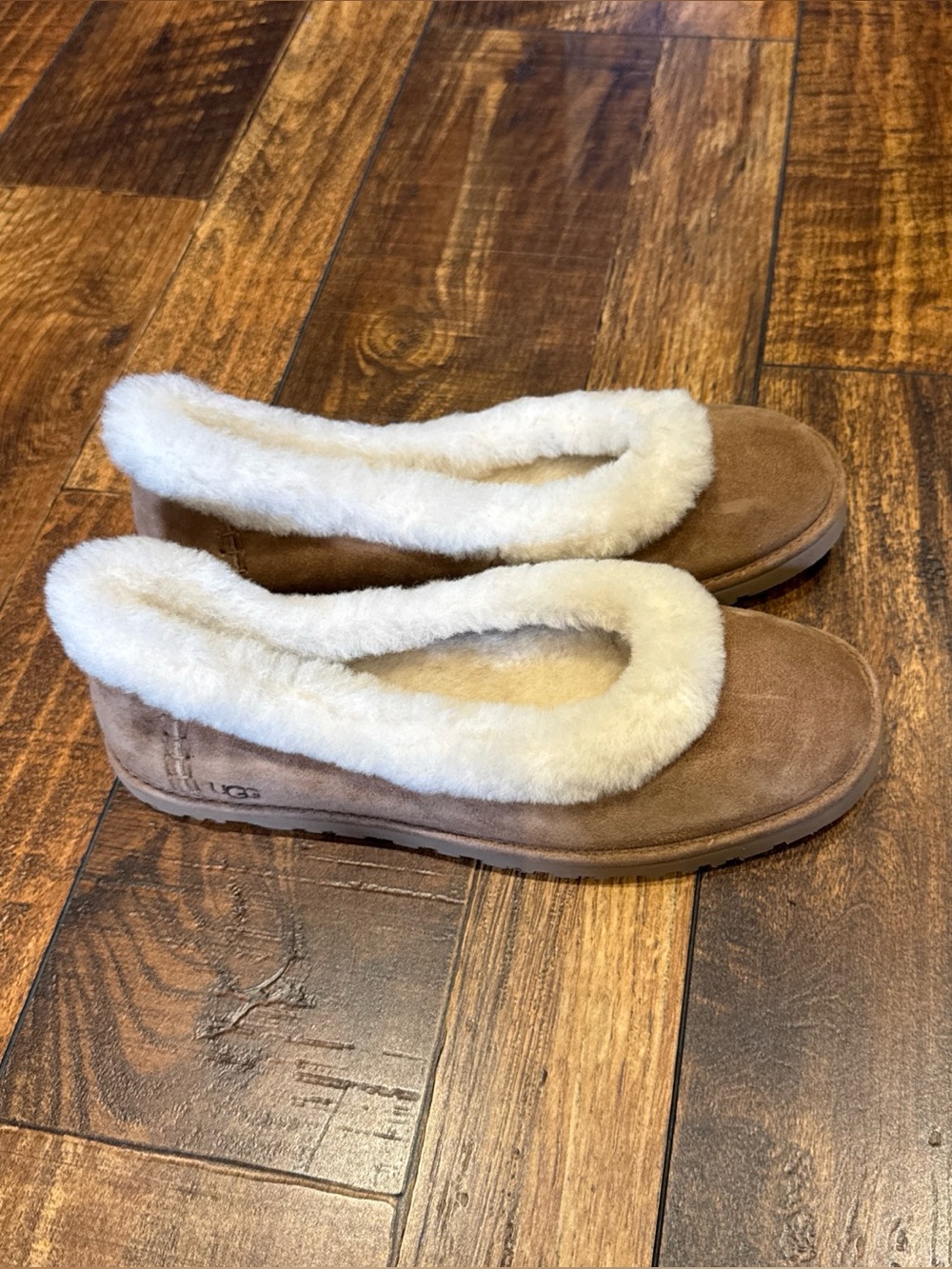 UGG: Zora Ballet Flat - Chestnut